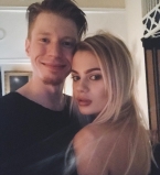 Слишком худая: поклонники обвинили девушку Никиты Преснякова в анорексии