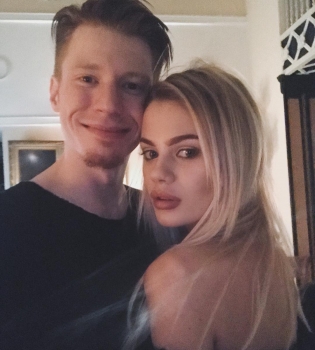 Слишком худая: поклонники обвинили девушку Никиты Преснякова в анорексии