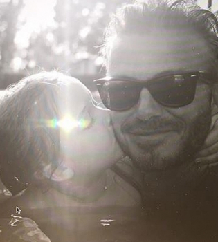 Это случилось: Дэвид Бекхэм обстриг волосы дочери Харпер