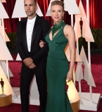 Любви больше нет: Скралетт Йоханссон разводится со своим мужем