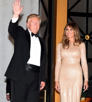 Дональд Трамп с женой Меланией Трамп