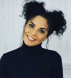 Насте Каменских сделали операцию на двух ногах