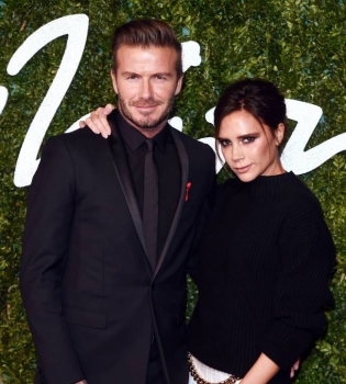 Дэвид Бекхэм о браке с Викторией Бекхэм: &quot;Мы остаемся вместе, потому что мы бренд?&quot;