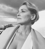 Шэрон Стоун фото 2017