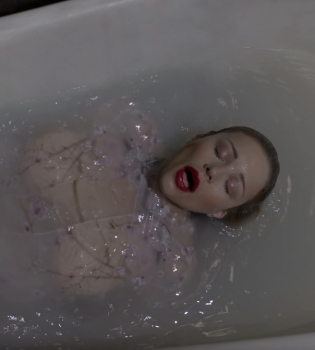 Тина Кароль в клипе Твої гріхи