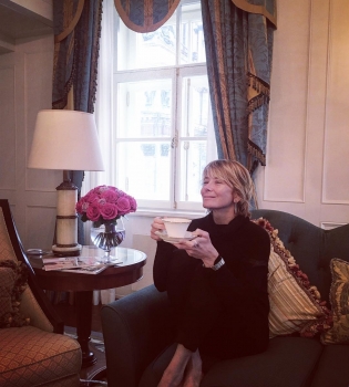 Юлия Высоцкая рассказала, как воспитывает 13-летнего сына Петю