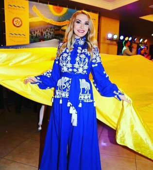 Красива в любом возрасте: 50-летняя Ольга Сумская восхитила поклонников новым селфи