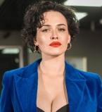 Даша Астафьева на показе Жана Грицфельдта