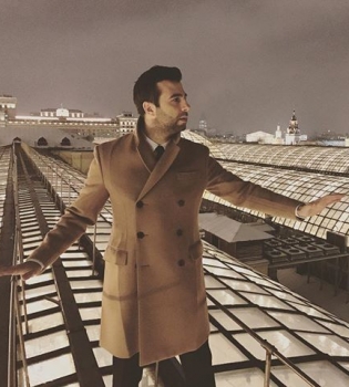 Какой красавчик: поклонники в восторге от селфи Ивана Урганта