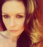 Кэтрин Зета-Джонс фото из инстаграма