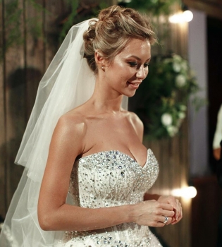 Полина Логунова фото со свадьбы