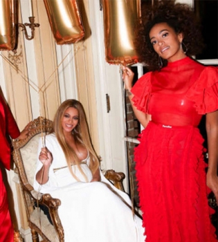 Беременная Бейонсе поделилась фотографиями с домашней вечеринки после &quot;Грэмми&quot;