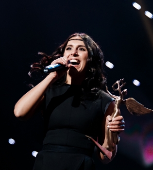 Джамала на премии Yuna в 2016 году