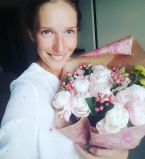 Катя Осадчая после родов впервые обратилась к поклонникам