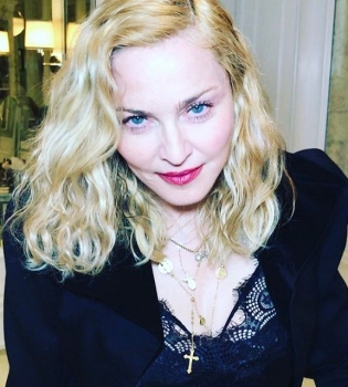 Все в сборе: Мадонна показала всех своих приемных детей