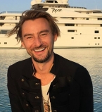 В нем вся суть: Алан Бадоев опубликовал великолепный снимок певицы TAYANNA