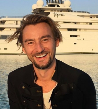 В нем вся суть: Алан Бадоев опубликовал великолепный снимок певицы TAYANNA