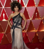 Худшие наряды на Оскаре 2017