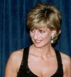 В Лондоне открыли выставку платьев принцессы Дианы