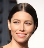 Утро после &quot;Оскара&quot;: Джессика Бил показала, как выглядит после ночных гуляний