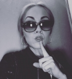 Алеша показала лицо без косметики