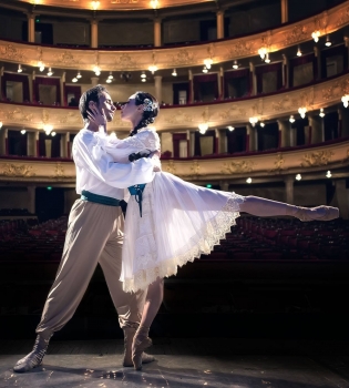 Катерина Кухар фото 2017