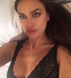 Ирина Шейк блистает в новой сексуальной рекламе