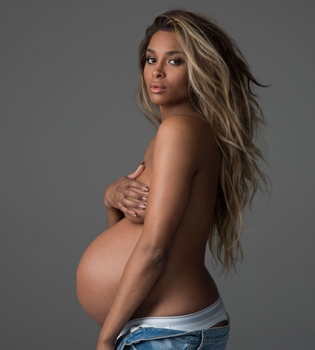 Беременная Сиара