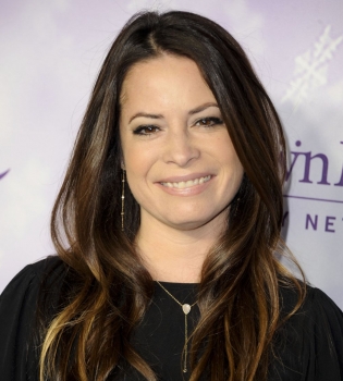 Холли Мари Комбс