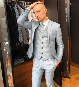 Дима Билан стал совершенно лысым