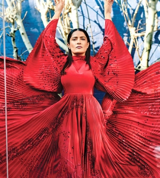 Сальма Хайек блистает на обложке глянца