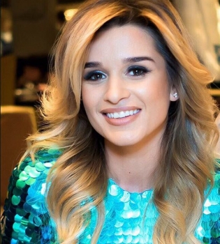 Ксения Бородина впервые показала лицо своей младшей дочери