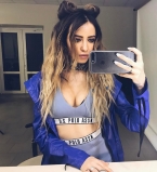 Надя Дорофеева показал свою маму