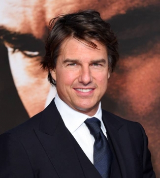 54-летний Том Крус закрутил роман с 28-летней актрисой: кто счастливая избранница?