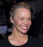 Памела Андерсон фото 2017