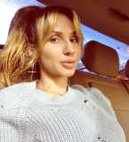 Идеальный шпагат: Светлана Лобода похвасталась нереальной гибкостью