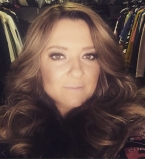 Как у Джоли: Наталья Могилевская примерила откровенный наряд