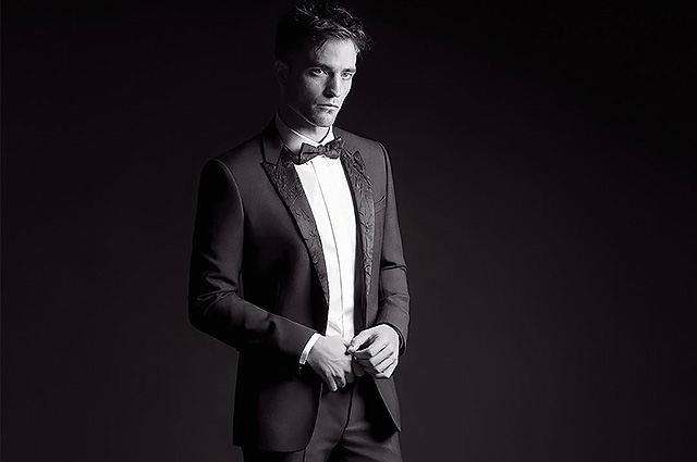 Идеальный мужчина: Роберт Паттинсон в смокинге снялся в рекламе Dior
