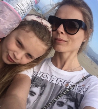 Путешествуем вместе: Ольга Фреймут с дочерью Златой отправились в Вену