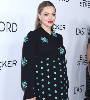 31-летняя Аманда Сейфрид родила первенца