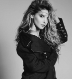 Идеальное тело: солистка &laquo;ВИА Гры&raquo; опубликовала голое фото в постели