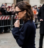 Тайна раскрыта: почему Виктория Бекхэм никогда не улыбается на публике