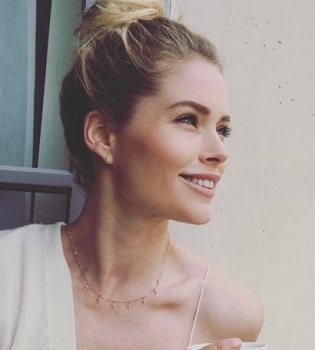 Парижский уикенд: Даутцен Крус восхищает нежными фото