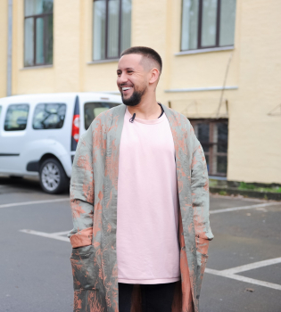 Монатик отметил 31-летие