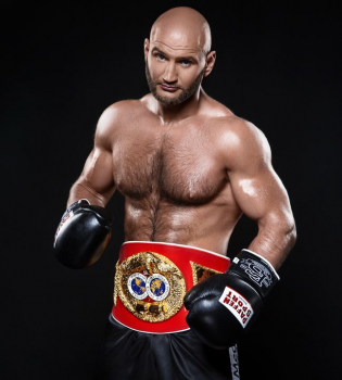 Роман Головащенко