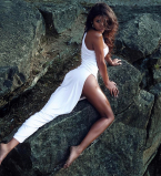 Санта Димопулос продемонстрировала стройные ноги