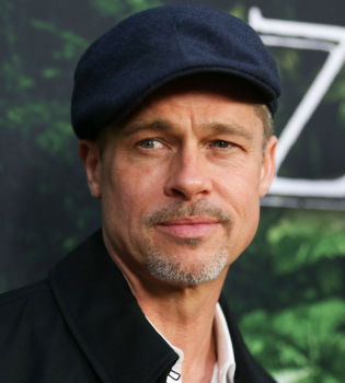 Брэд Питт впервые за несколько месяцев появился на красной дорожке