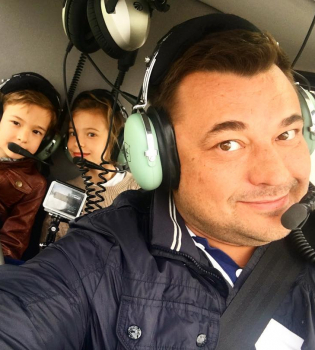 Как сейчас выглядят дети звезд 90-х