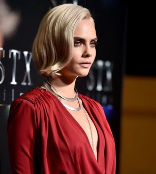 Кара Делевинь фото 2017