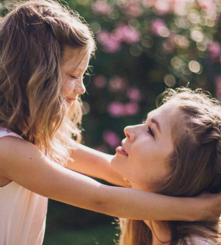 Дочки Веры Брежневой